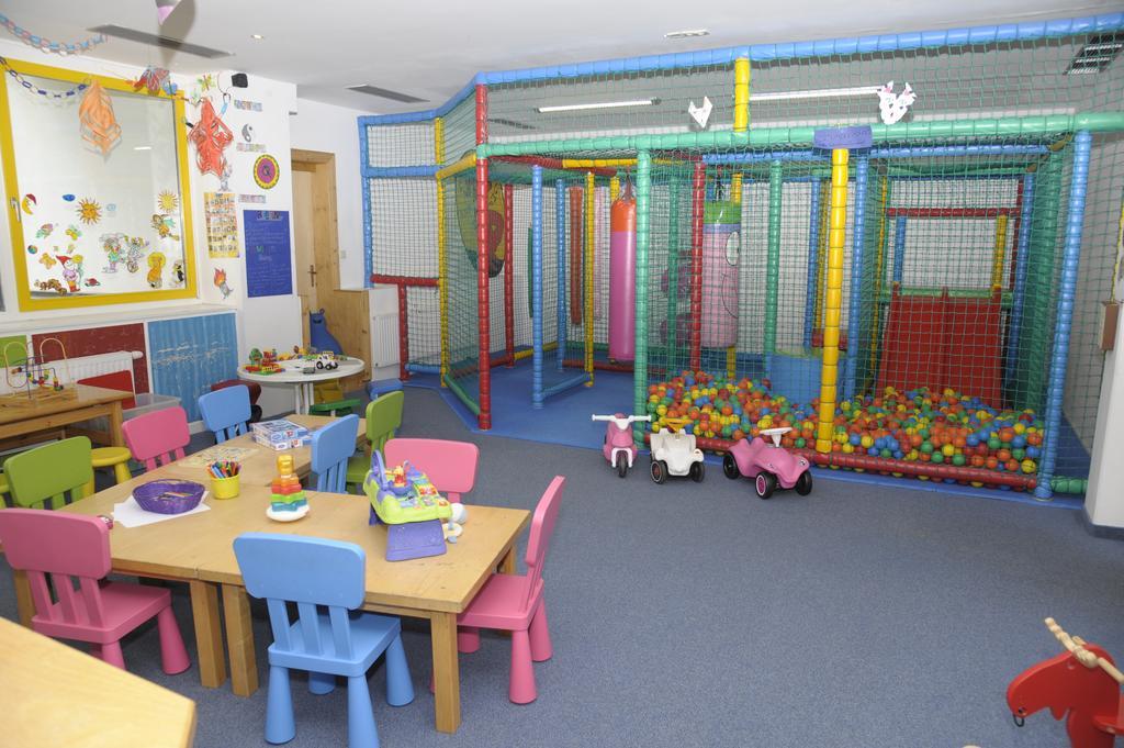 Kinder- Und Familienhotel Nockalm ان كارنتين المظهر الخارجي الصورة