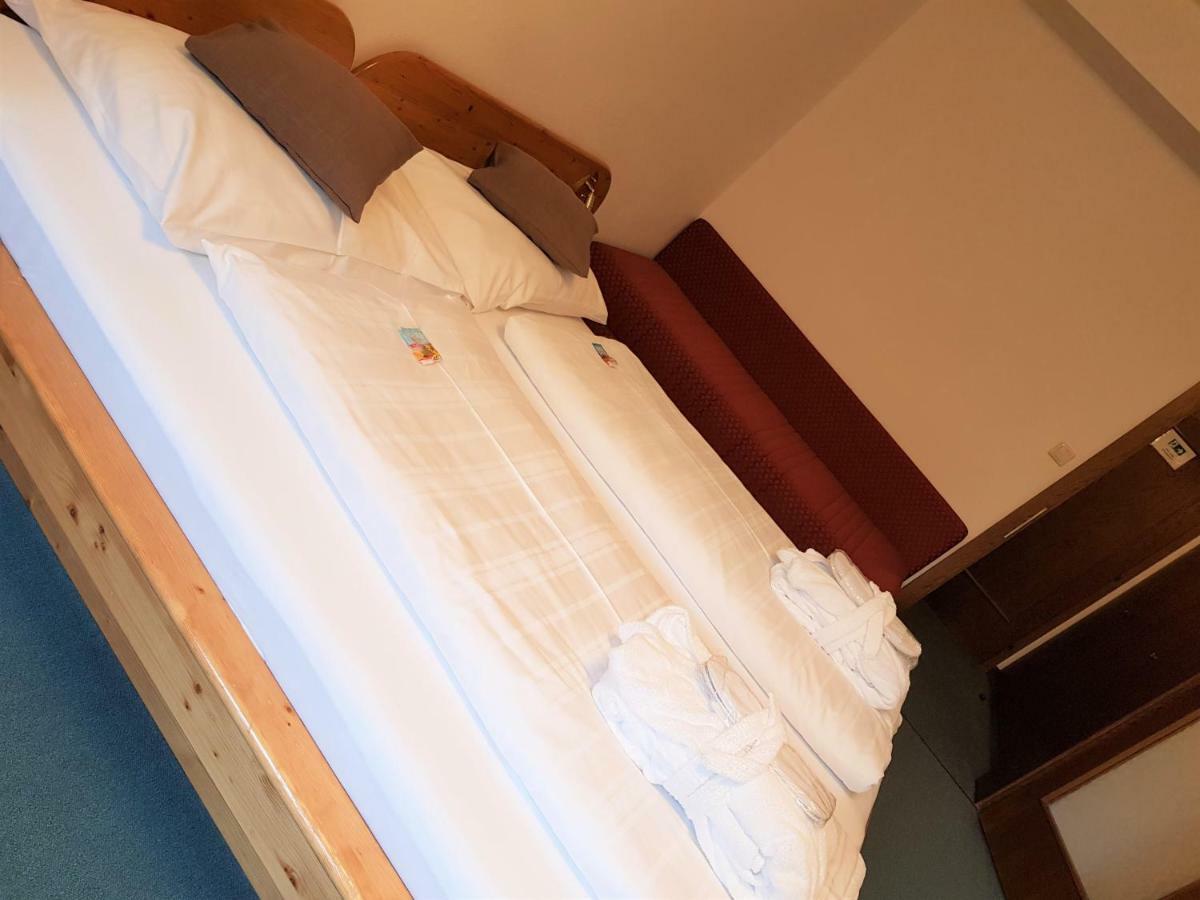 Kinder- Und Familienhotel Nockalm ان كارنتين المظهر الخارجي الصورة
